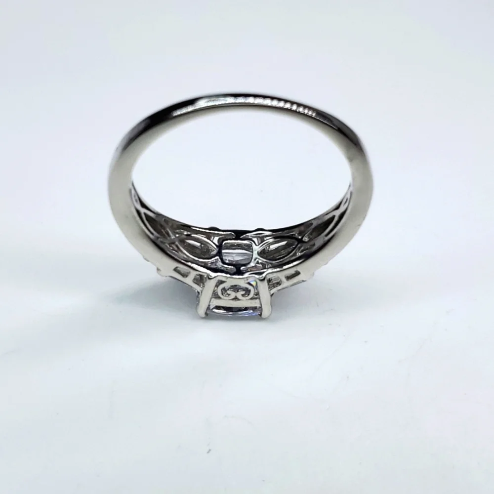N/A swarovski zirconia